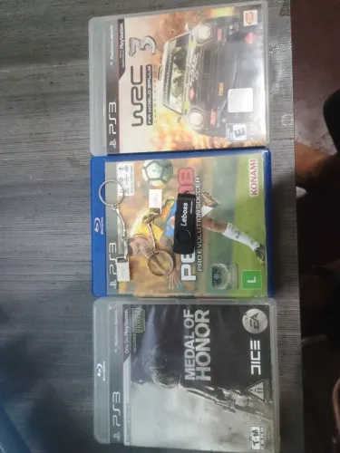 Mídias de play 3 , como pendrives com mais de 1000 jogos de play 1, 2, 3 entrega pessoalme