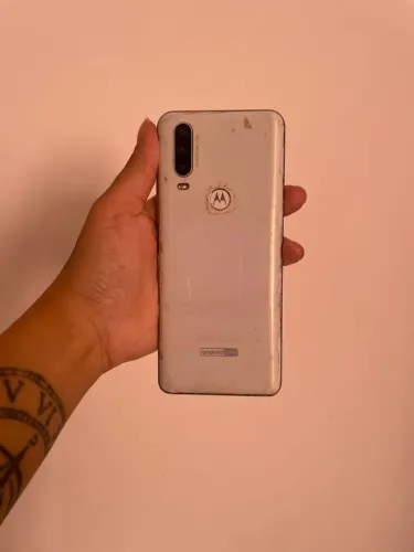 Moto one 128gb