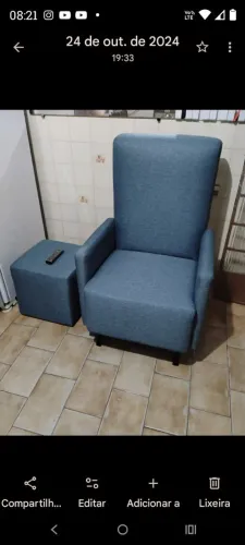 Poltrona com puf , balançavel com trava