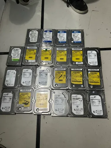 17 HDS DE 320 gigas - 100% saude 5 HDS DE 250 gigas - 100% saude