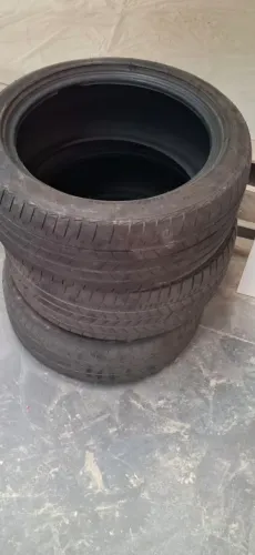 Pneu 225 45 17