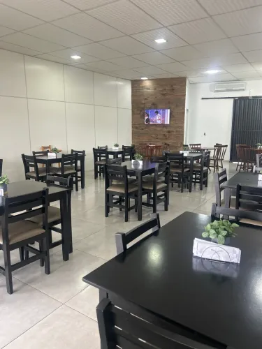 Vendo restaurante em pleno funcionamento