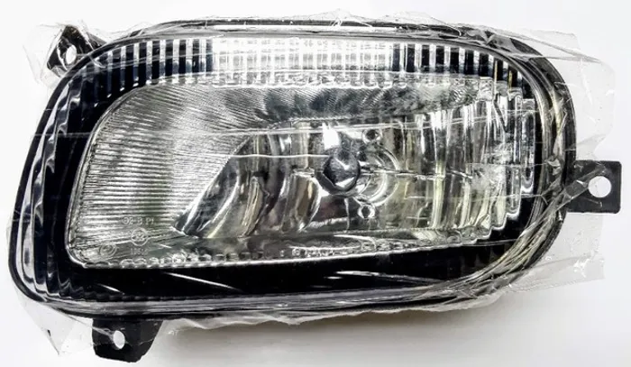 Linha Foton - Farol de Neblina Lado Esq. 12v - 1B18037100050