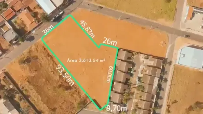 Área de 3.613 metros bem localizada no Setor Hanashiro 