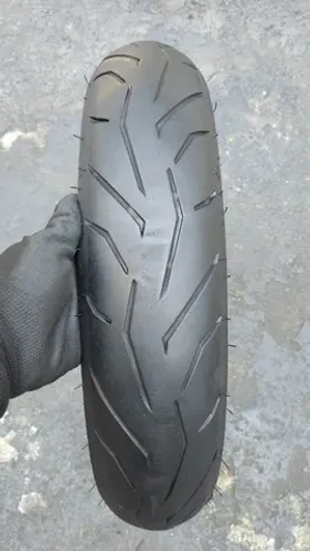 Pneu usado Pirelli Diablo Rosso2 110/70-17