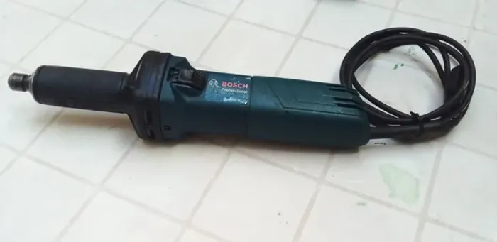 Retífica Reta Longa Profissional Bosch - 220 volts