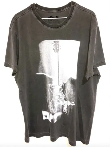 Camiseta masculina Guitarra tam M Osklen