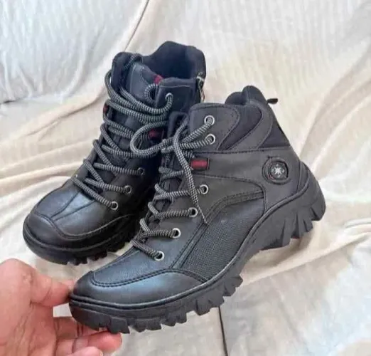 Bota Cat Preta