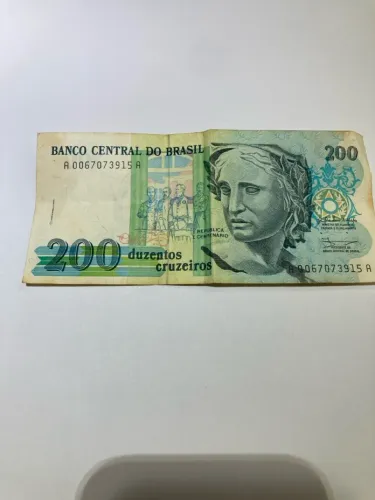 Nota 200 cruzeiros