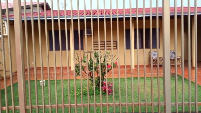 Casa à venda no Jardim Pérola - Região leste de Londrina