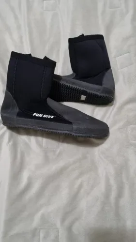 Bota FunDive Tam 6 (41/42) + meia neoprene