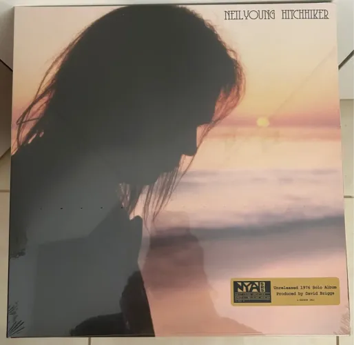Vinil Neil Young - Hitchhiker - Edição Especial