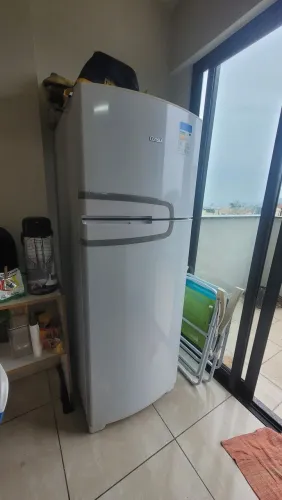 Geladeira 340L consul