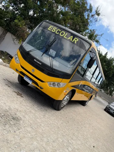 Ônibus sênior marcopolo 2011