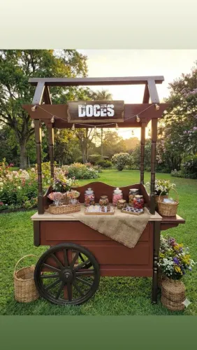 Carrinho expositor(doces e outros)