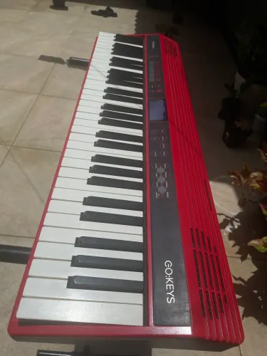 Roland GO:KEYS - Teclado Profissional Portátil