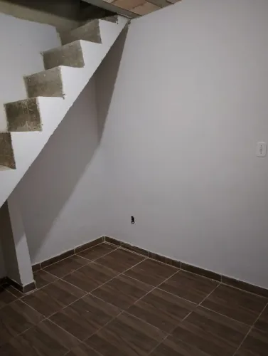 KITNET EM NOVA IGUAÇU. AVENIDA GOIANIA, PRÓXIMO A LUIZ DE LEMOS.?