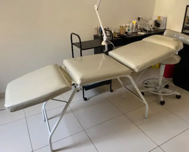 Maca três posições, mocho e carrinho auxiliar