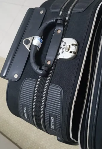 mala com expansão sestini (TENHO DUAS - UMA DE 23 KG E UMA DE 12 KG)