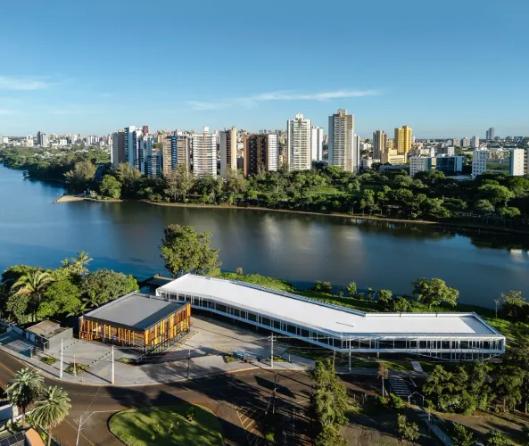 VISTA LAGO MALL - Salas para locação na Barragem do Lago, Com possibilidade de Adequação d