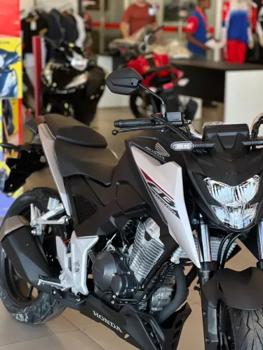 CB TWISTER LEIA A DESCRIÇÃO 