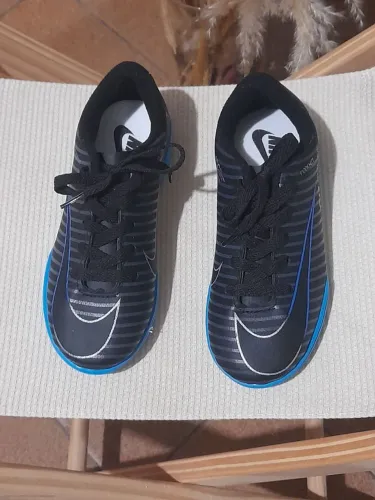 Tênis Infantil Nike - Conforto e Estilo! Tam 31