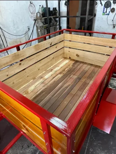 Carrocinha fazendinha de um eixo 