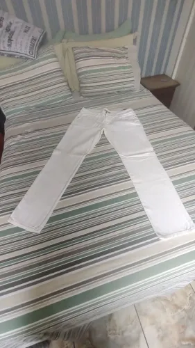 Calça jeans feminina branca 
