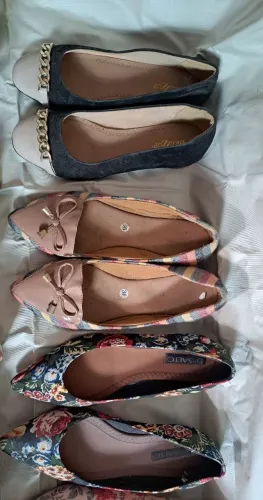 Sapatilhas femininas variadas