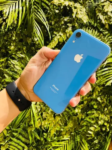 iPhone XR com garantia e custo benefício baixo / avance aqui