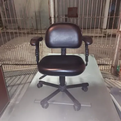 Cadeira de escritório hidráulica
