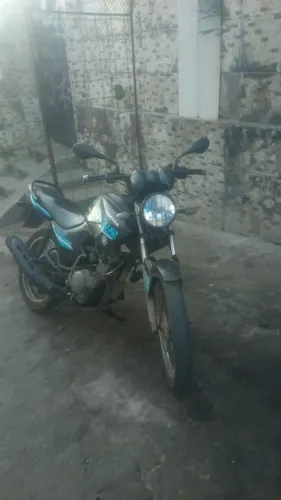 A moto tem uma multa de 600