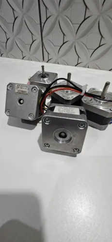 KIT 5 MOTORES PASSO NEMA 17