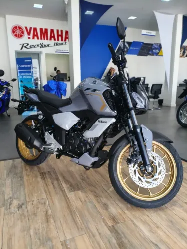 Tá Querendo? Então Bora! Tua Fazer FZ15 Connected tá te esperando!