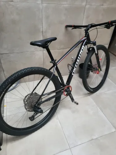Bicicleta Specialized aro 29 