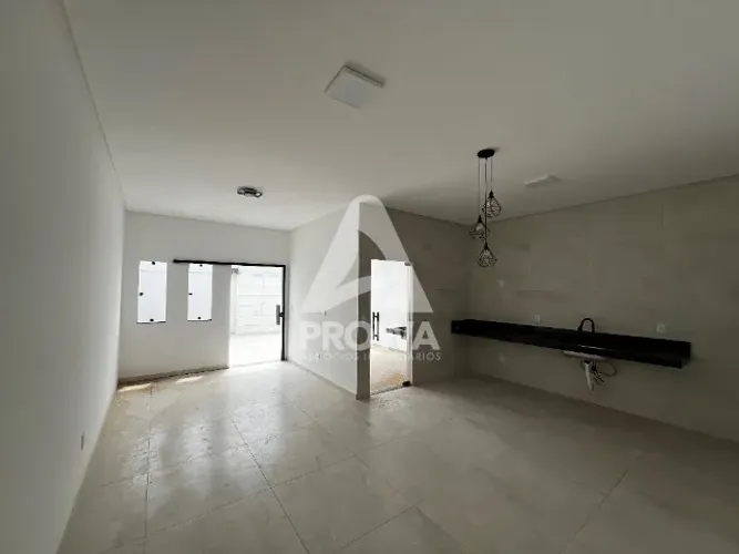 Casa no bairro Expedito Nascimento em Juazeiro à venda com 3 quartos