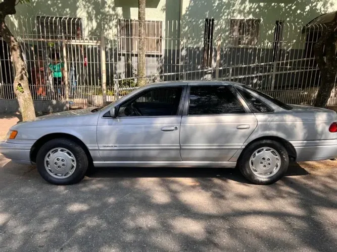 Ford Taurus GL 3.0 V6 1994