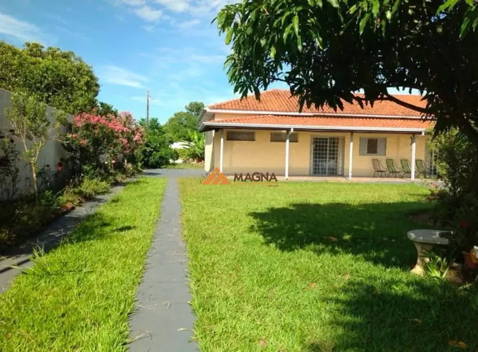 Chácara com 3 dormitórios à venda, 2500 m² por R$ 450.000,00 - Big Valley - Cajuru/SP
