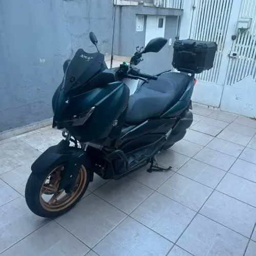 Yamaha Xmax Abs 2024/2024 - 24.700 Km - Impecável!!! 