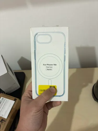 Capa Case Transparente Magnética MagSafe p/ iPhone 16e - Nova Lacrada