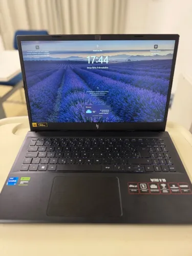 Notebook Gamer Acer Nitro V15 (ANV15-51) - Excelente Estado e Desempenho Impecável!