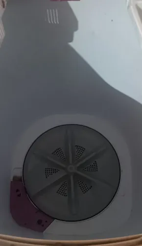 Tanquinho de lavar roupa