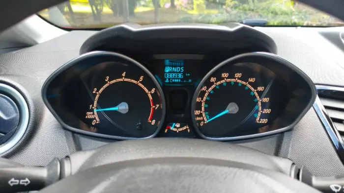 Ford Fiesta Tit./tit.plus 1.6 16V Flex Aut. 2015