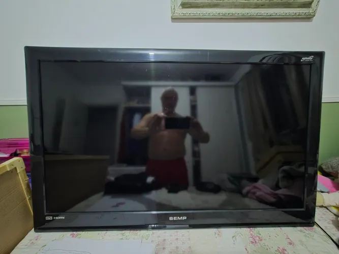 TV LCD 40 Semp