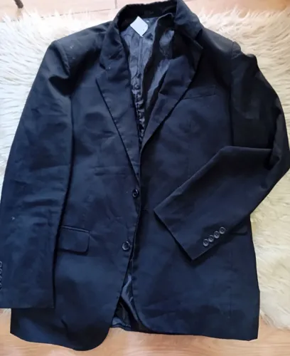 Paletó preto Tam 50 usado