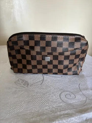 Necessaire