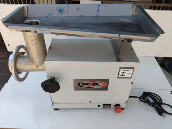 Moedor carne Becker MBI-10