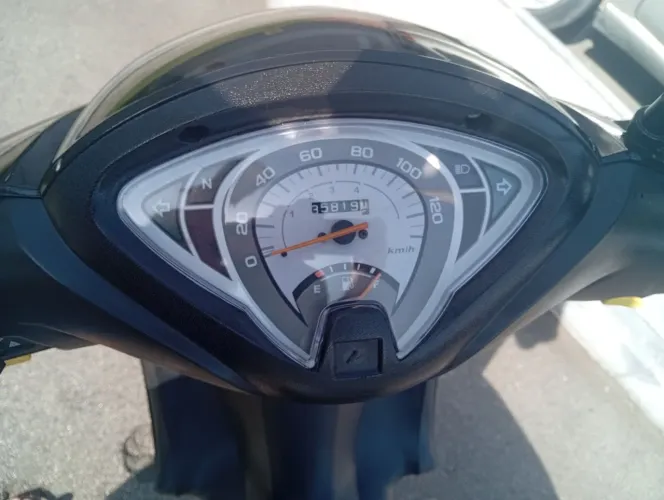 Honda Biz 100cc ES 2014 apenas 35.819 km
