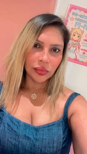 Ofereço serviços de cuidadora