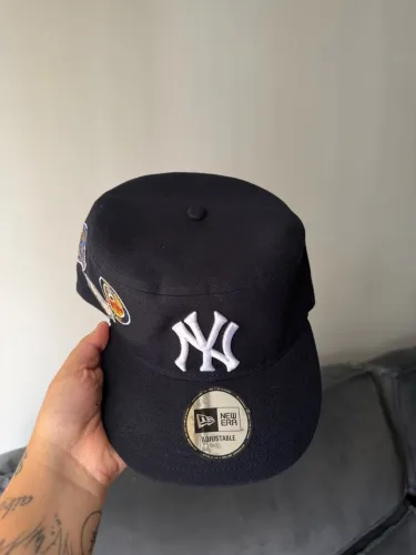 Boné New Era PillBox